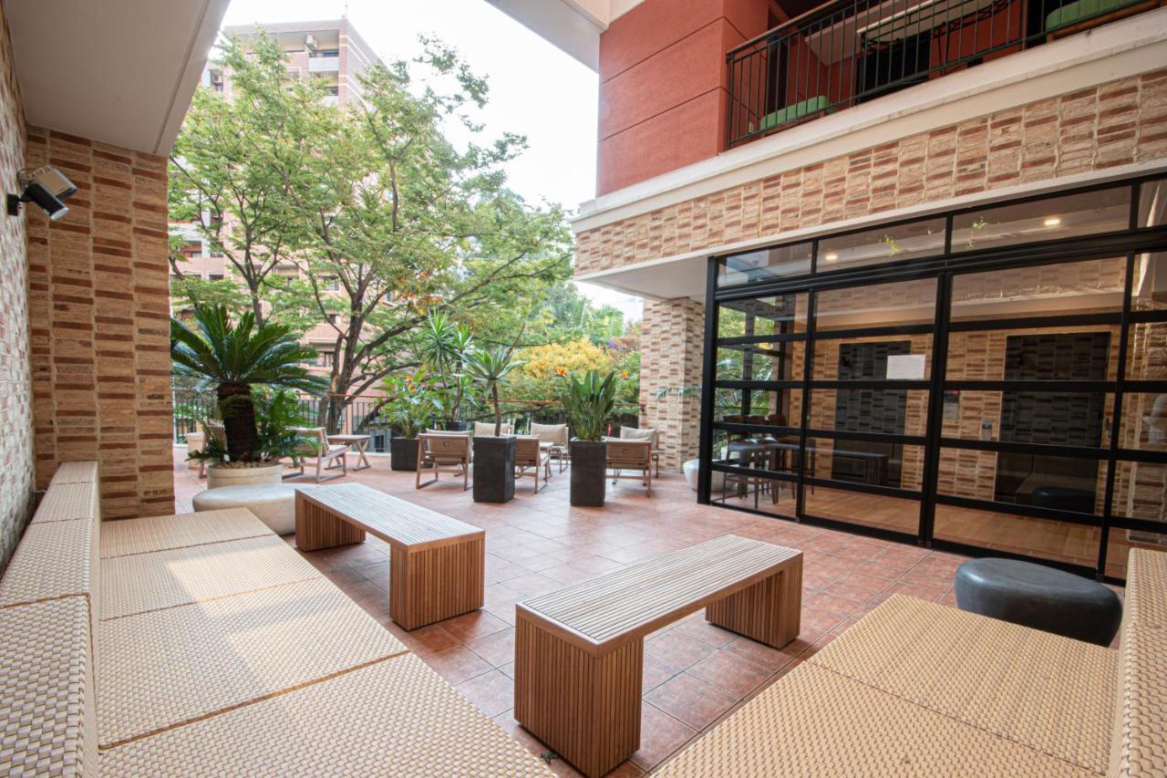 Arietta Hotel Hakata Fukuoka  Exteriör bild