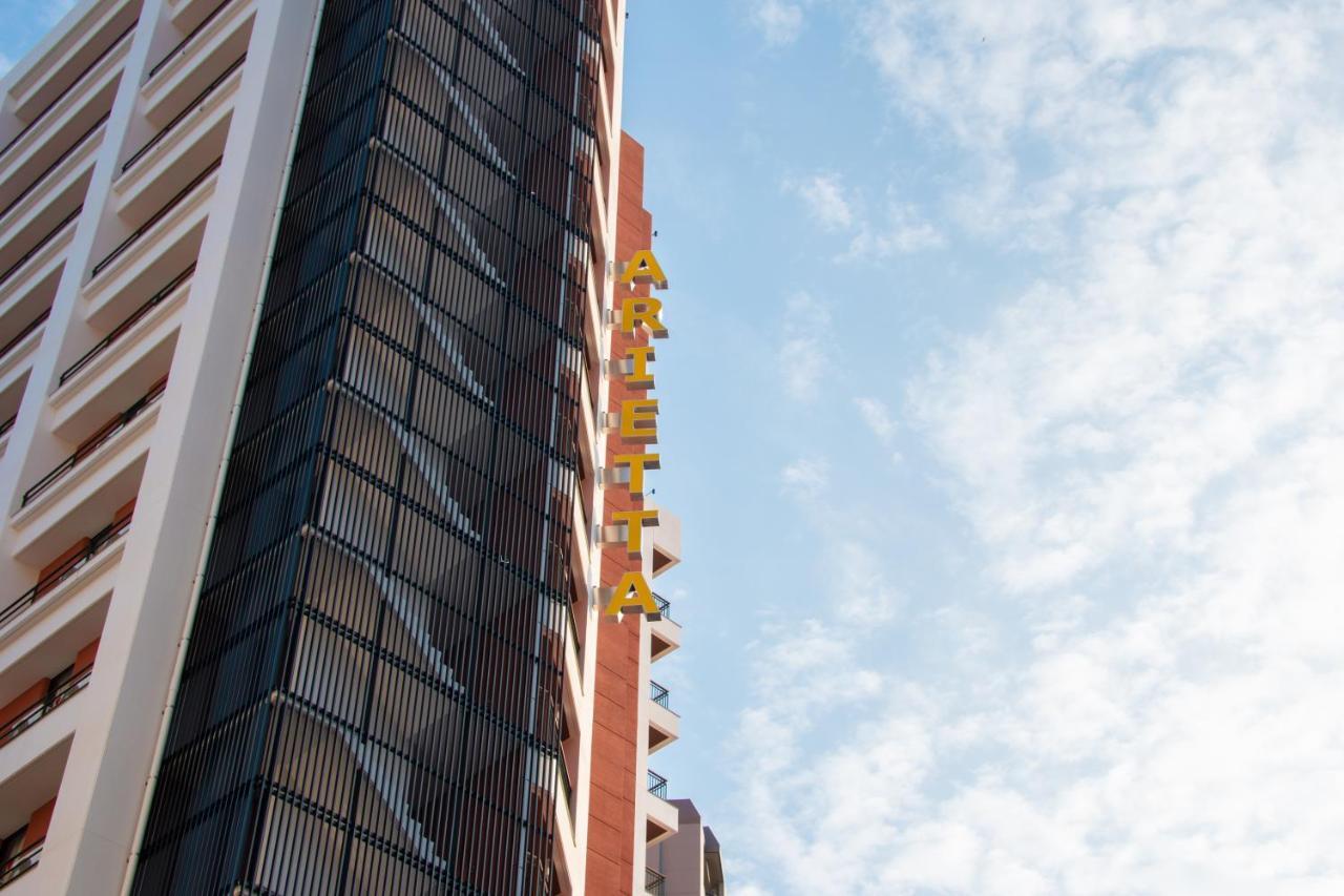 Arietta Hotel Hakata Fukuoka  Exteriör bild